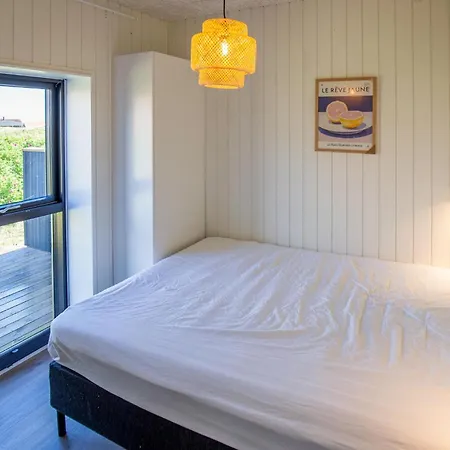 بيت للعطل Gorgeous In Hvide Sande With Sauna
